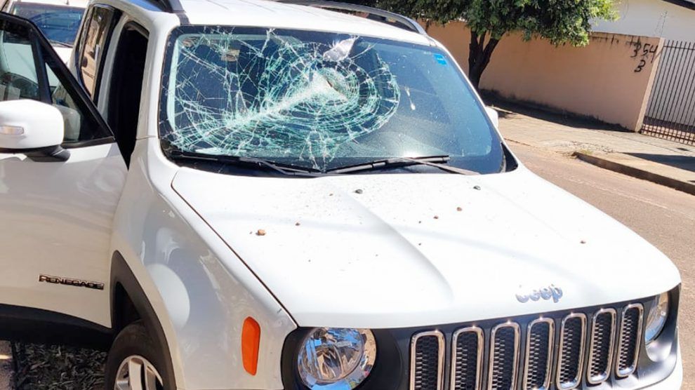 Homem danifica carro do sogro após discussão em Sinop