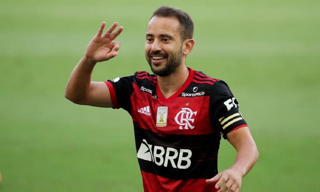 Éverton Ribeiro completa 4 anos de Flamengo. Créditos: Reprodução Twitter