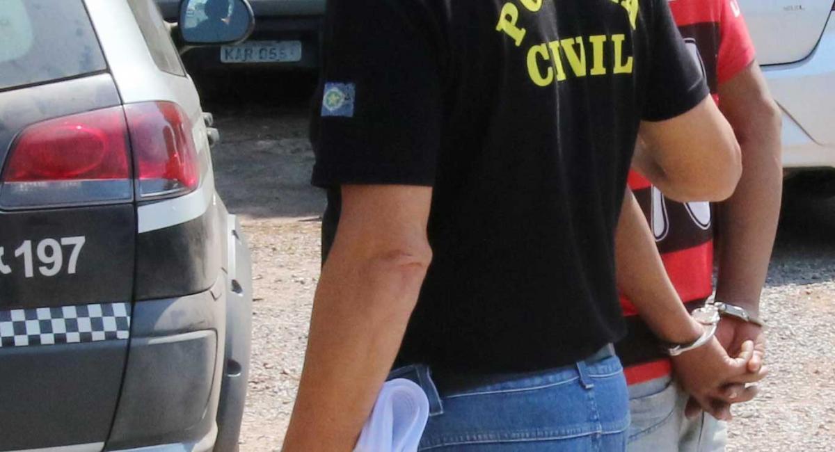 Padastro investigado por estupro de menina de 11 anos até os 18 é preso em Rondonópolis