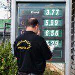 Procon fiscaliza preço nos postos de combustíveis de Cuiabá e VG