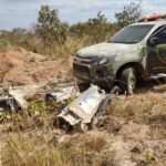 Gefron, Exército e a Polícia Federal encontram destroços de avião e 218 kg de droga escondida em MT