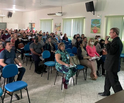 Eleições 2022: Mesários participam de treinamento em Rondonópolis
