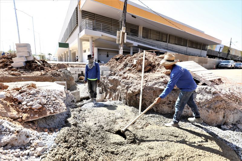 Obras de ampliação da feira do porto chega na etapa de construção da rede de drenagem