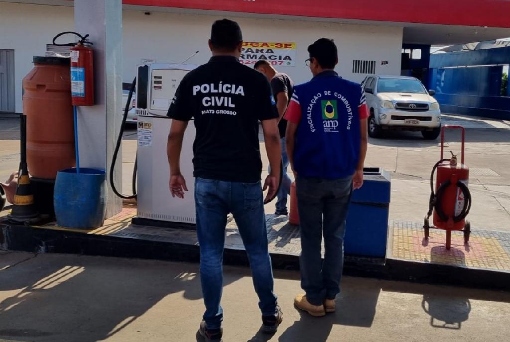 Operação em conjunto fiscaliza postos de combustíveis em Cuiabá e VG